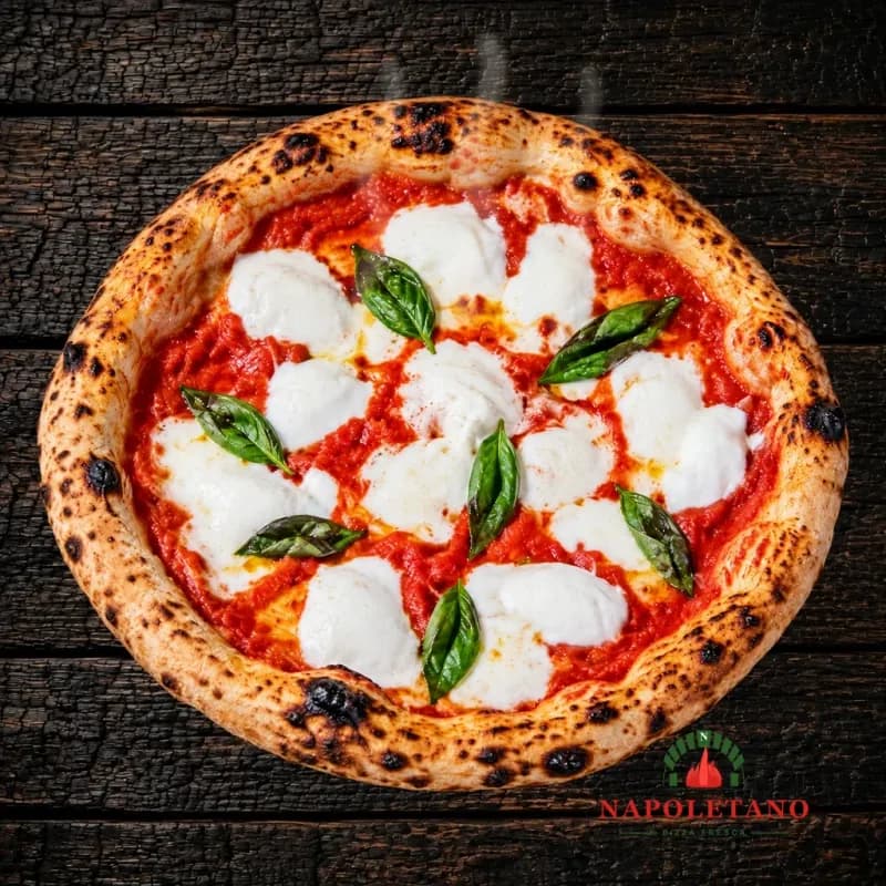 Pizza Margherita di Bufala — preparat la Napoletano Pizzeria Napoletana București